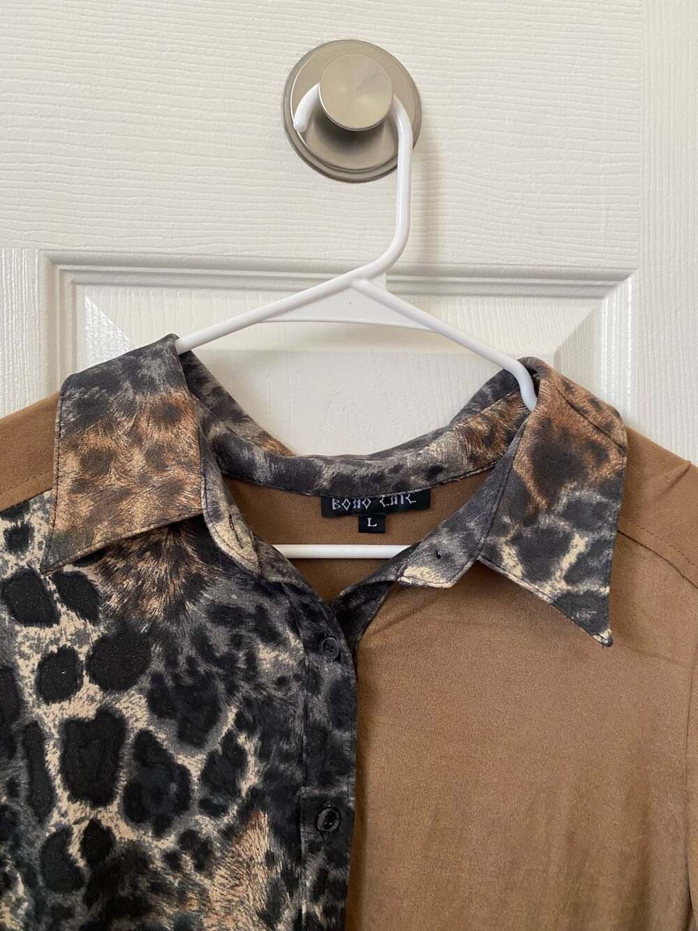 Boho Chic Women's Size L Leopard Print Patchwork Button Down Shirt - Picture 5 of 10